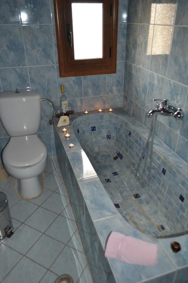 Villa Qarri Ксамил Екстериор снимка