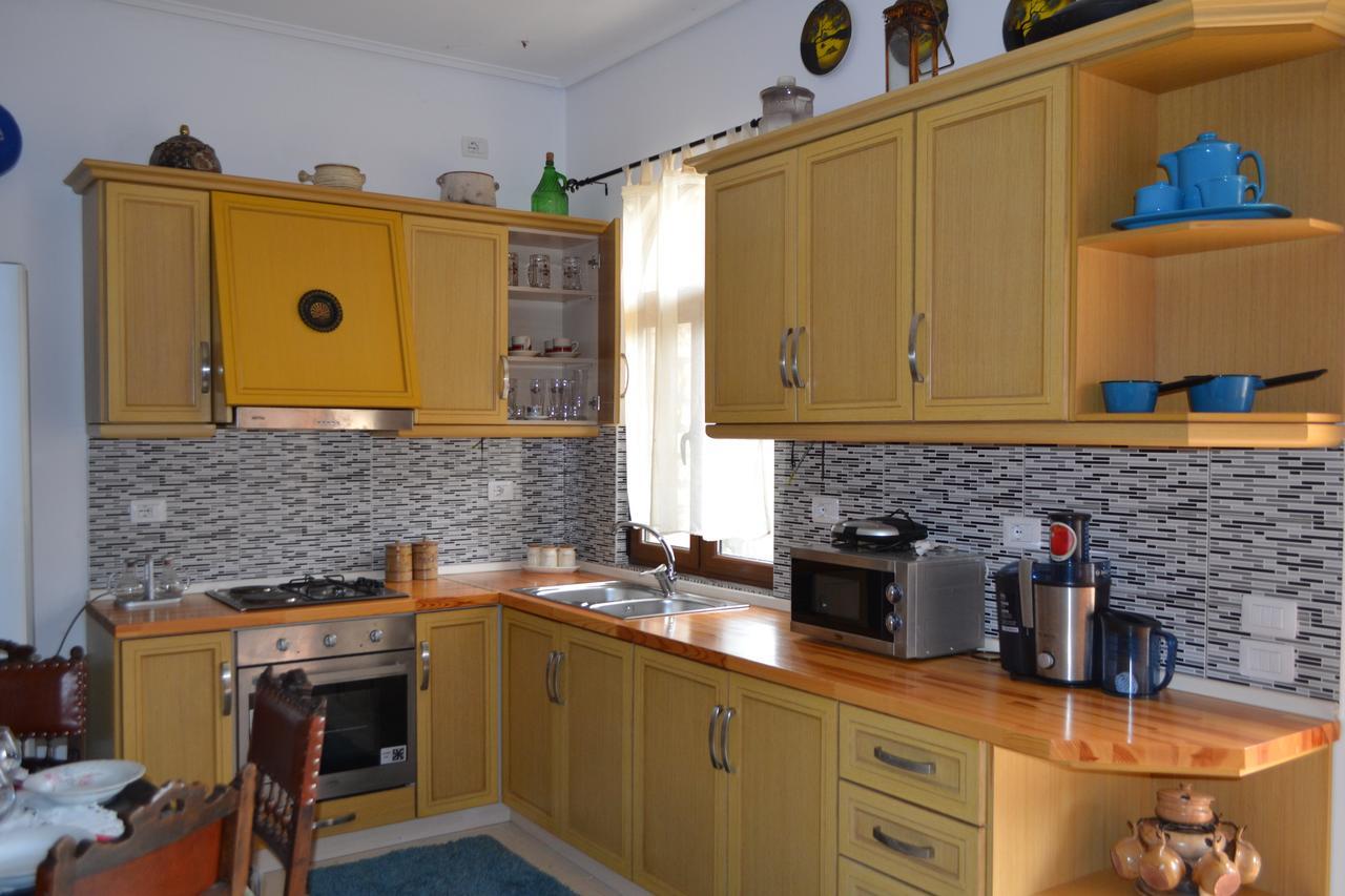Villa Qarri Ксамил Екстериор снимка